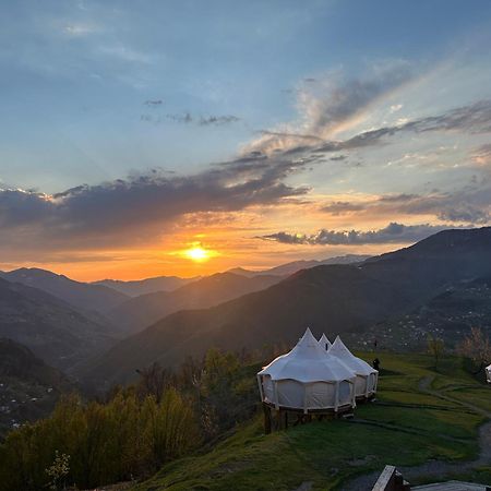 Отель Glamping Tago Khulo Экстерьер фото